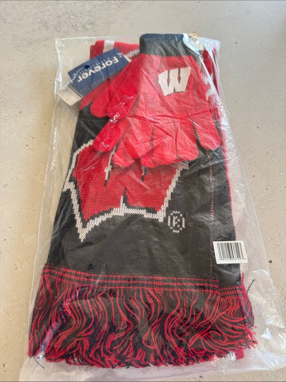 Wisconsin Red and Black Knit Scarf and Glove Set